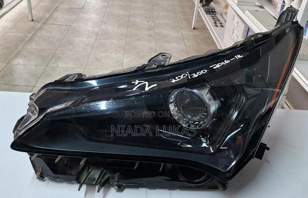 Lexus Nx Xenon Headlight