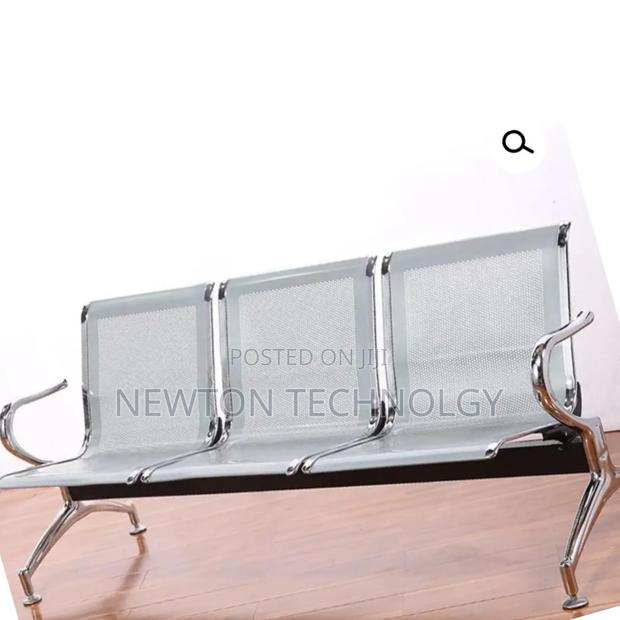 3-Link Non-Padded Waiting Bench