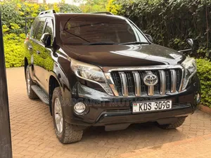 Toyota Land Cruiser Prado 2017 Black