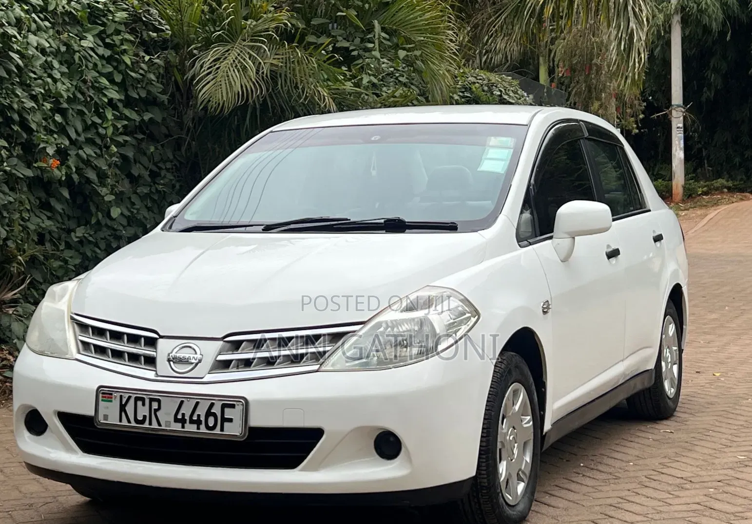 Nissan Tiida 2011 White