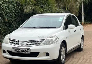 Nissan Tiida 2011 White