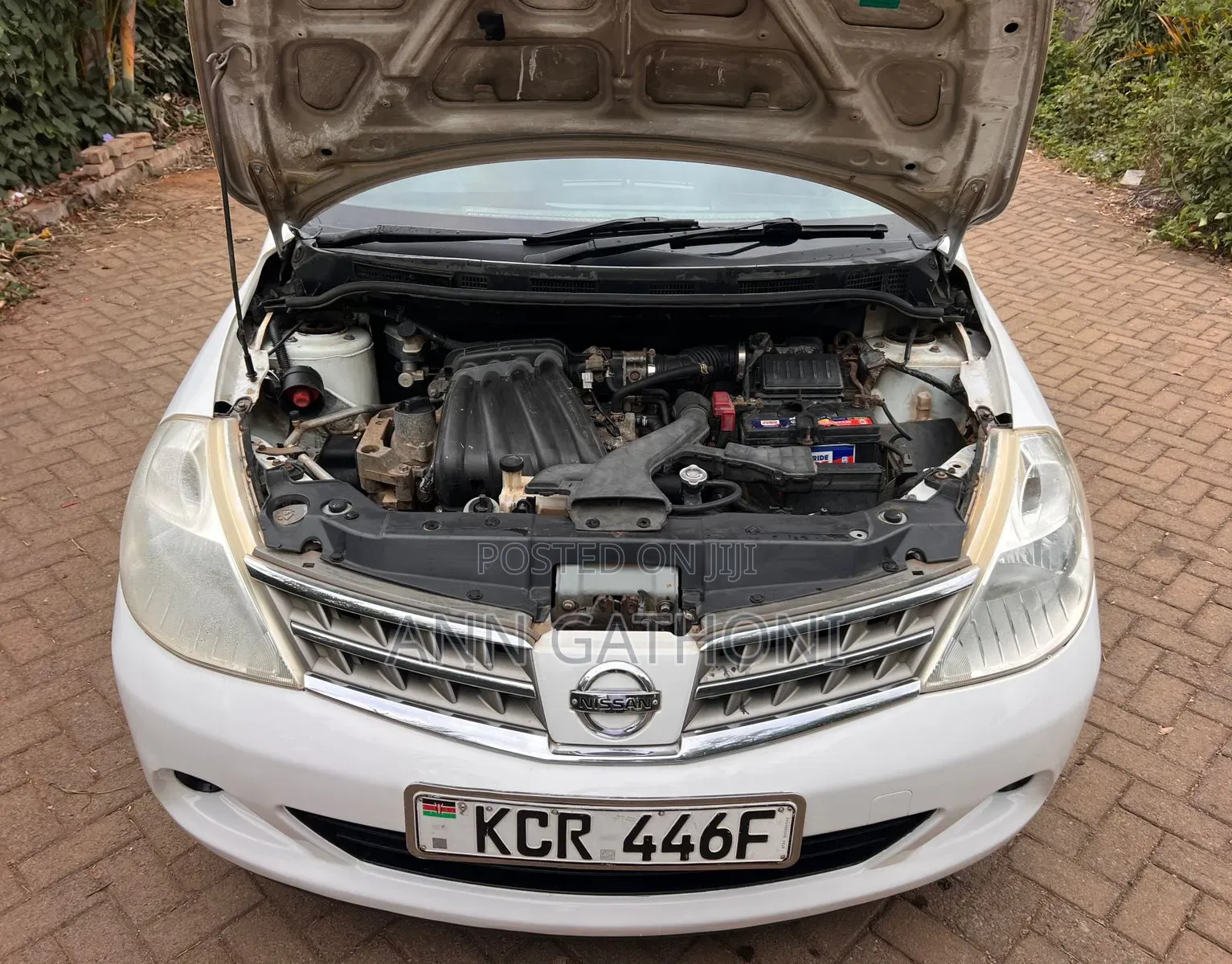 Nissan Tiida 2011 White