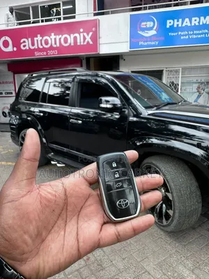 Porshe Cayenne Keys Duplication /Key Cutting