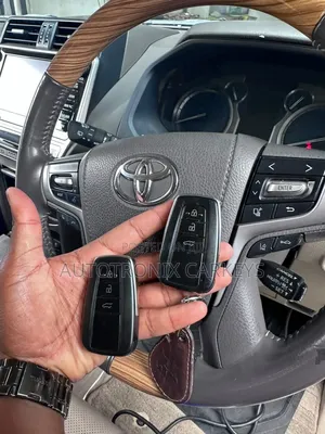 Porshe Cayenne Keys Duplication /Key Cutting