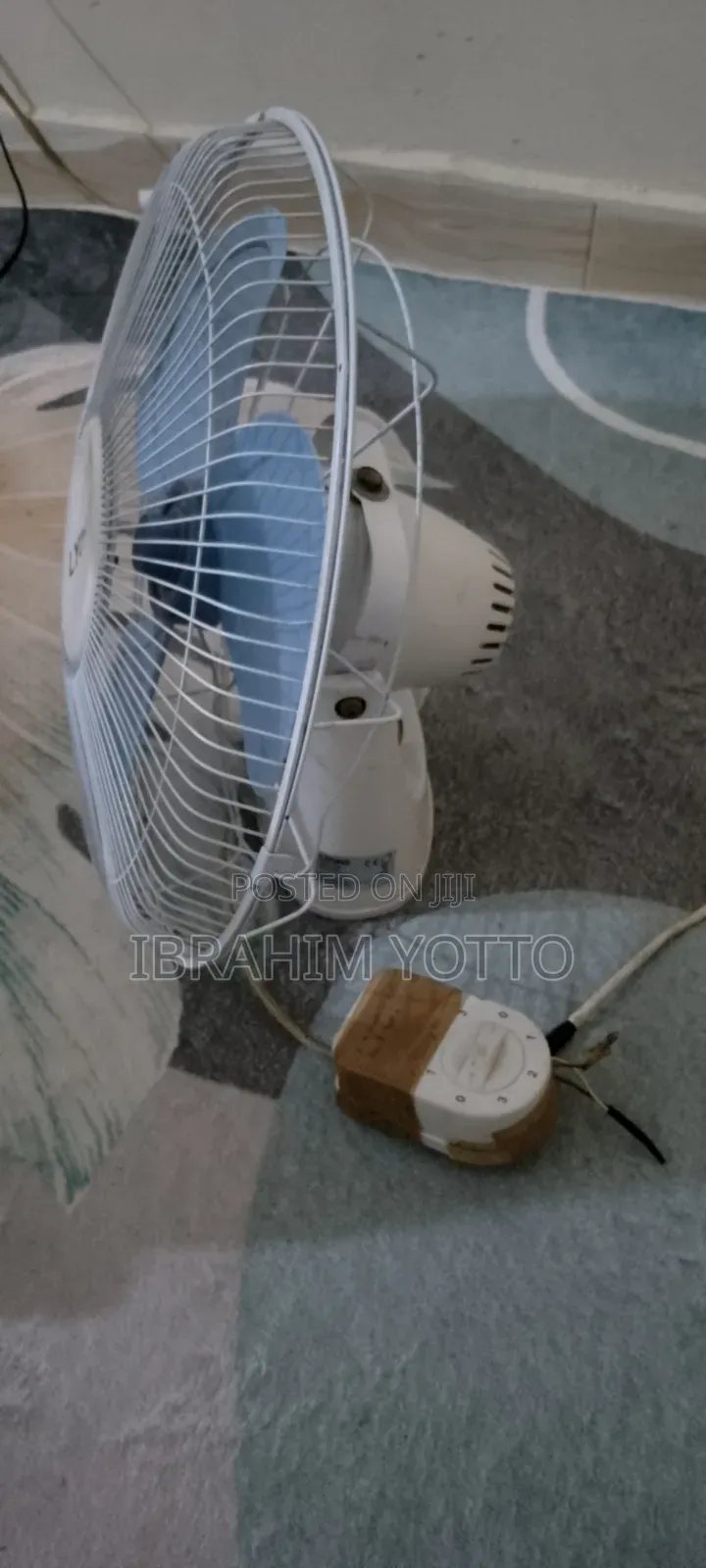 Lyon Orbit Fan