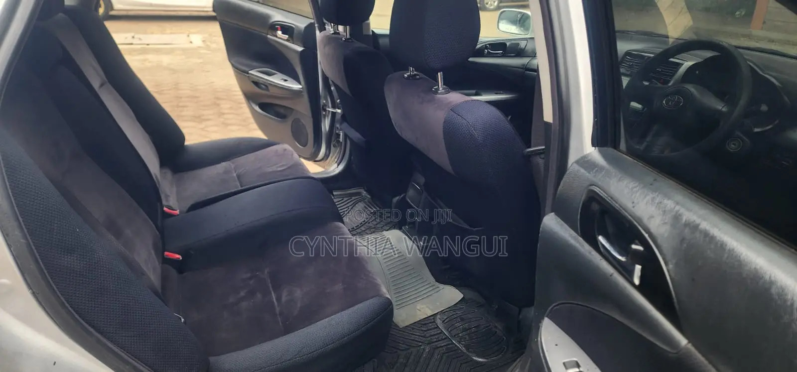 Toyota Caldina 2007 Silver