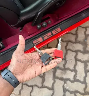 Porshe Cayenne Keys Duplication /Key Cutting
