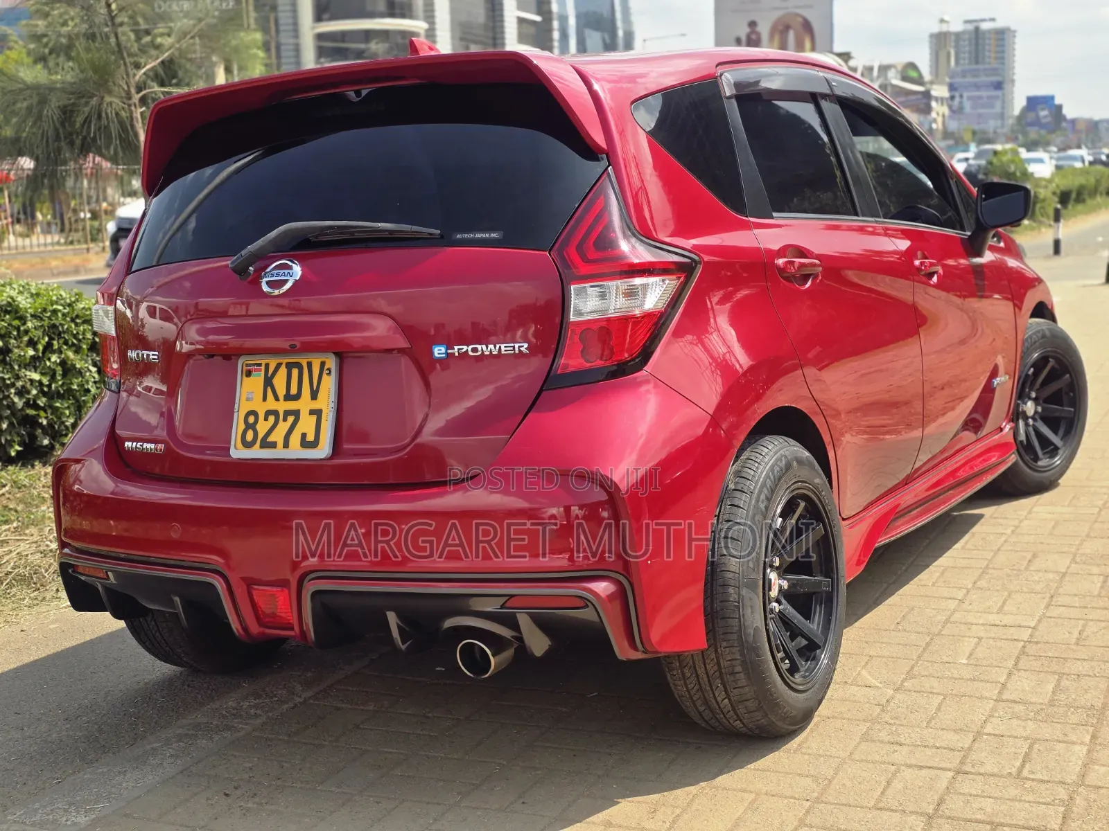 Nissan Note 2018 Red
