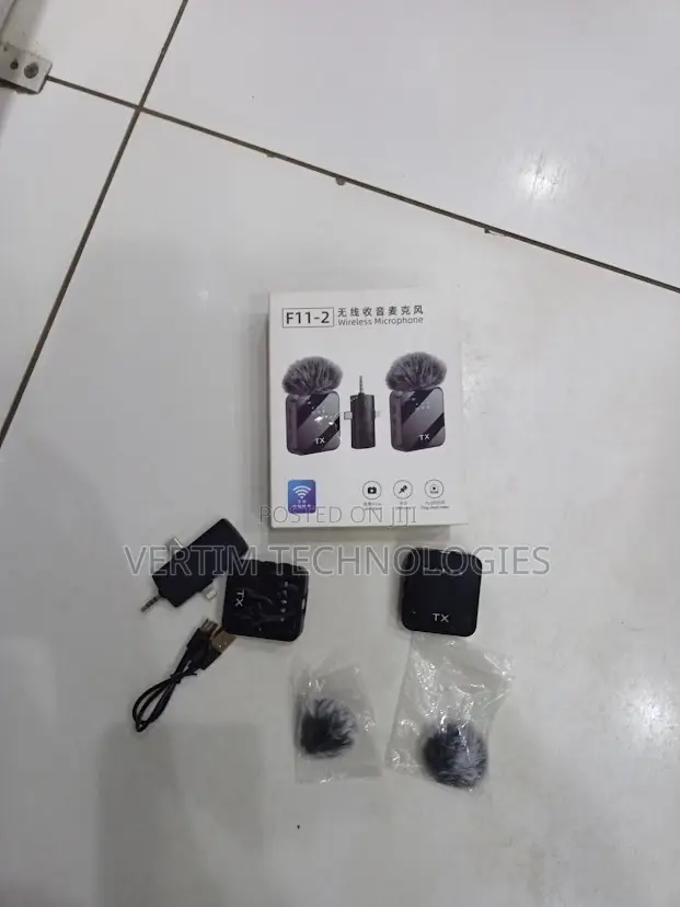 F11 Mini Wireless Microphone With Noise Reduction
