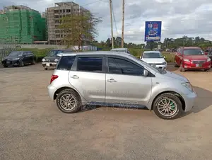 Toyota IST 2008 Silver