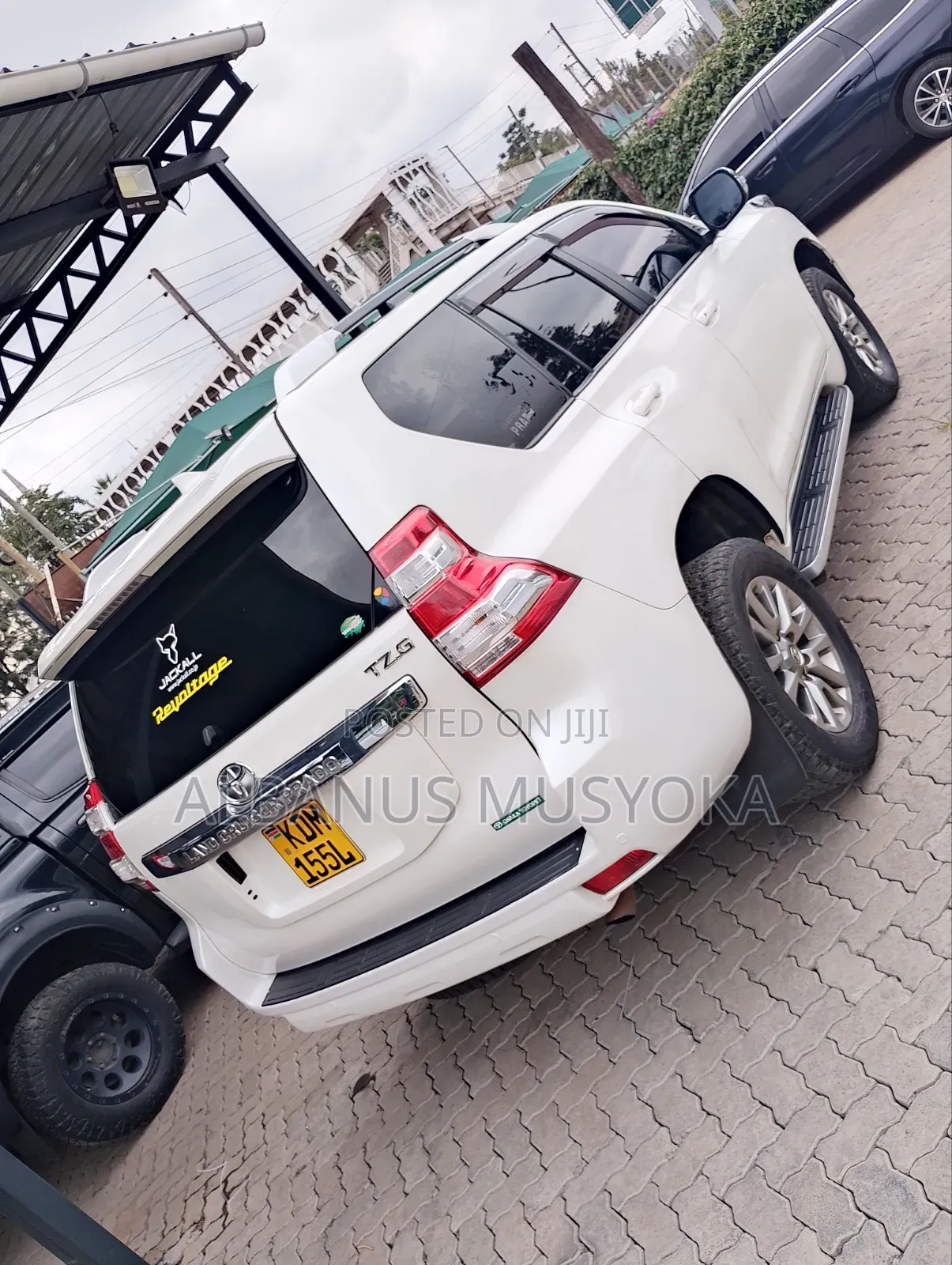 Toyota Land Cruiser Prado 2016 White