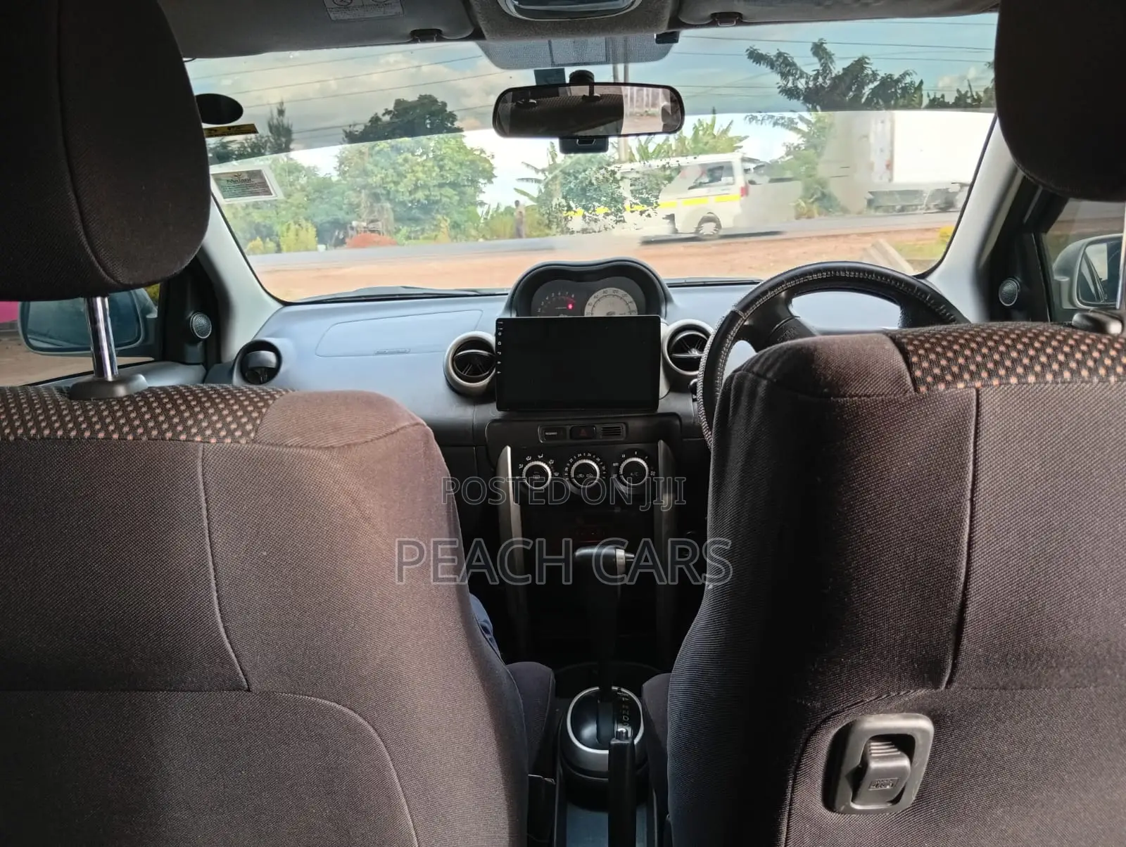 Toyota IST 2008 Silver