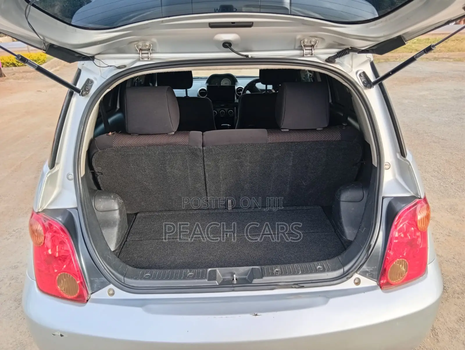 Toyota IST 2008 Silver