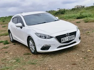 Mazda Axela 2015 White