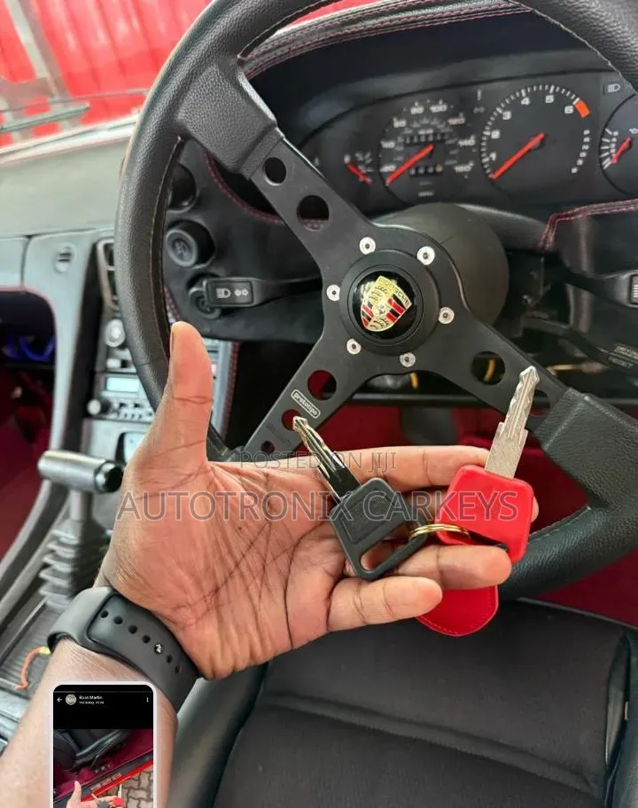Porshe Cayenne Keys Duplication /Key Cutting