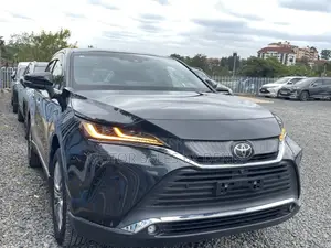 Toyota Harrier 2.0 2020 Black