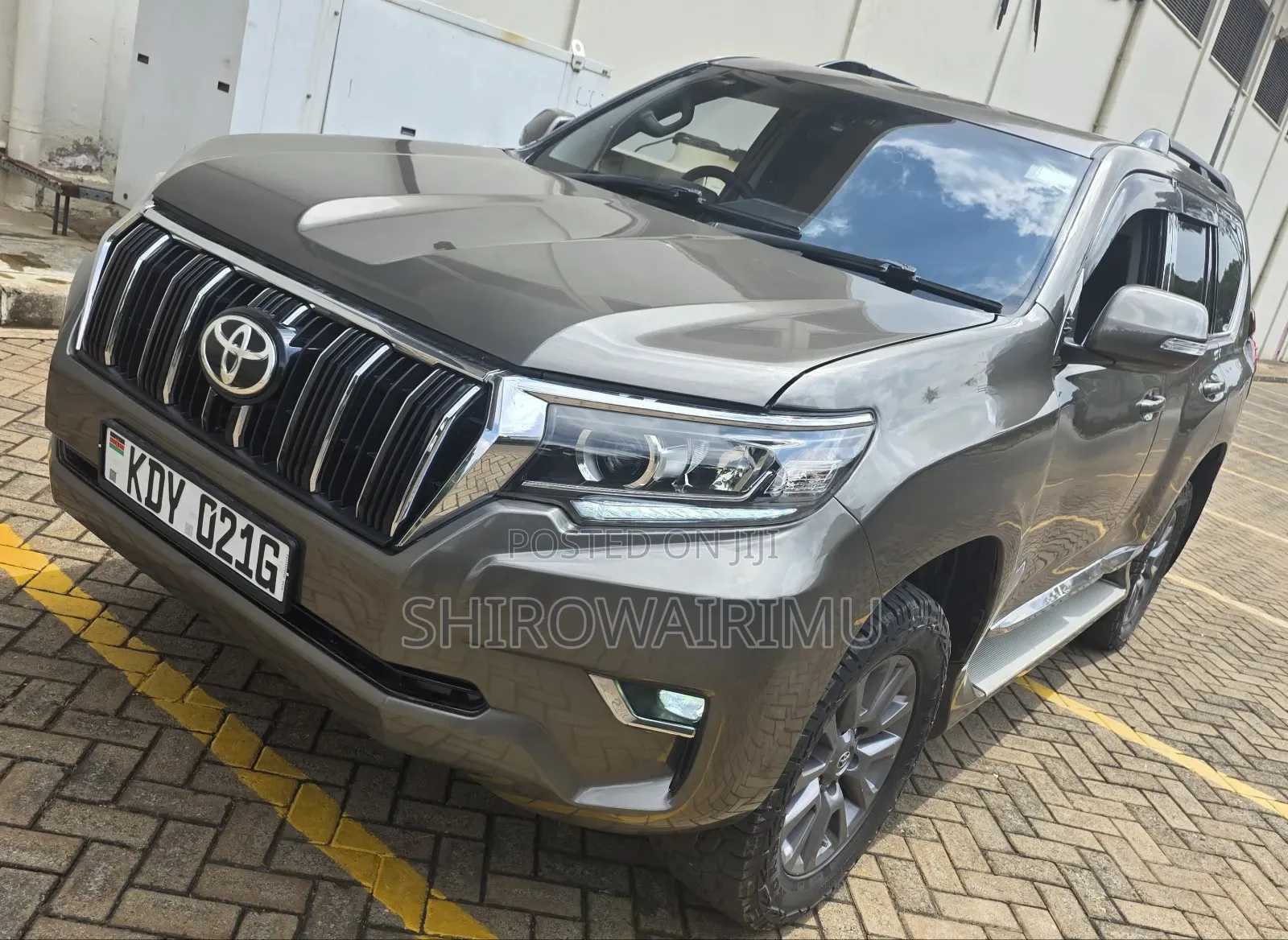 Toyota Land Cruiser Prado 2015 Brown