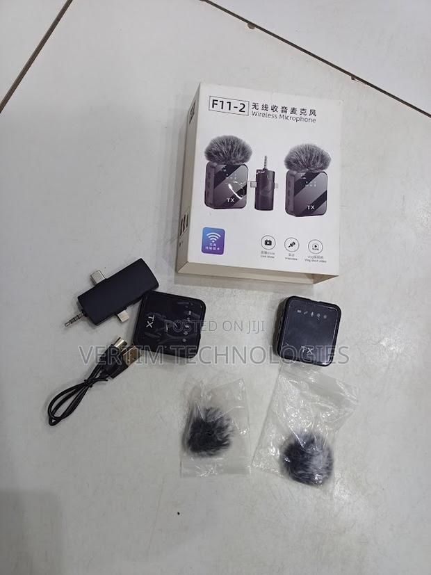 F11 Wireless Microphone for Youtube, Tiktok Live Streaming