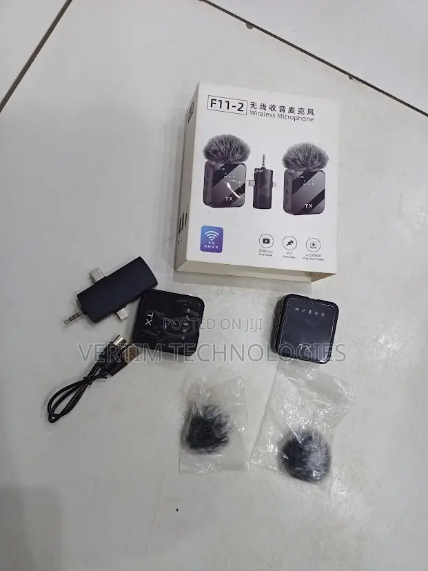 F11 Wireless Microphone for Youtube, Tiktok Live Streaming