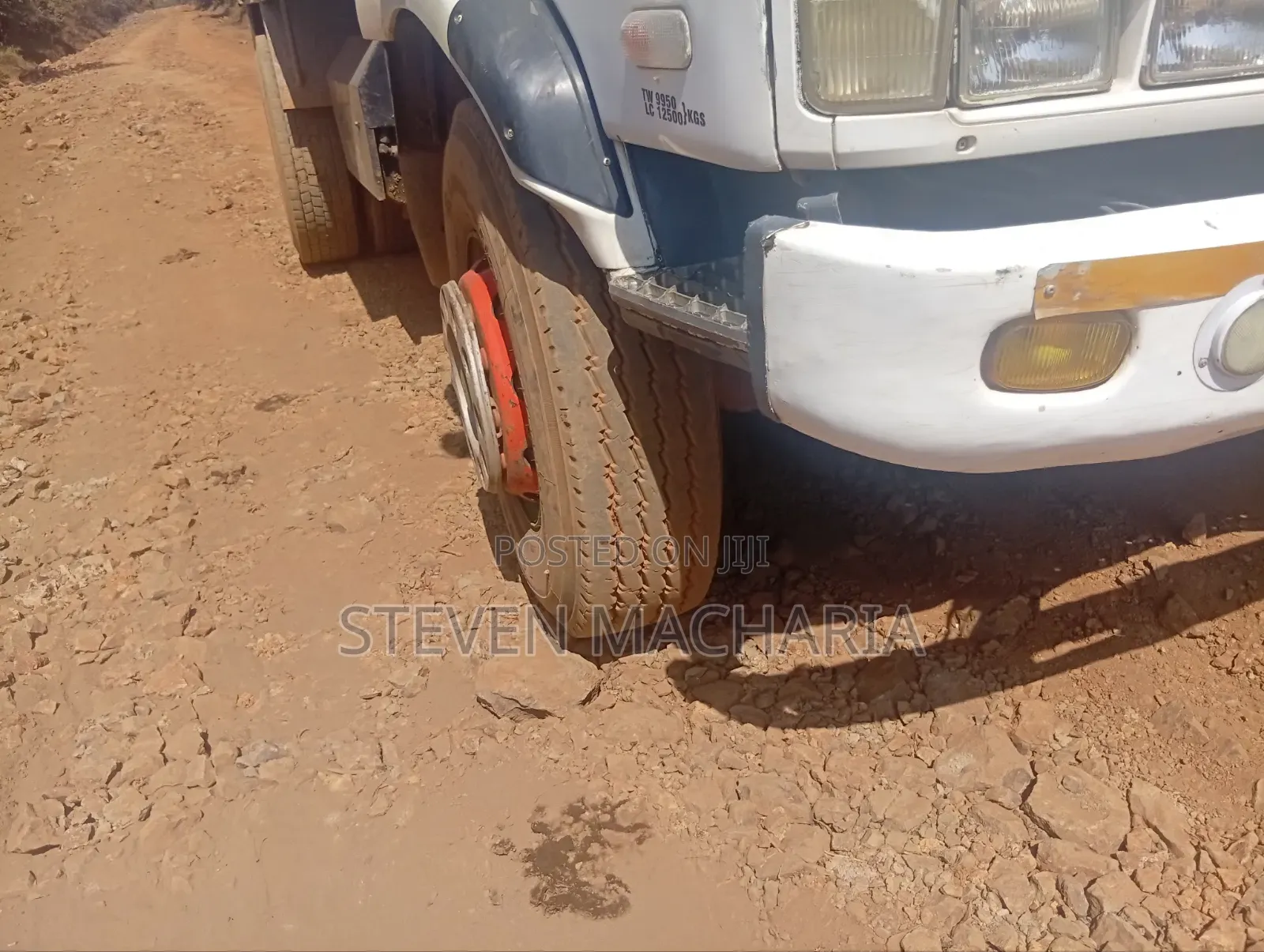 Mitsubishi Mahewa Mguu Kumi