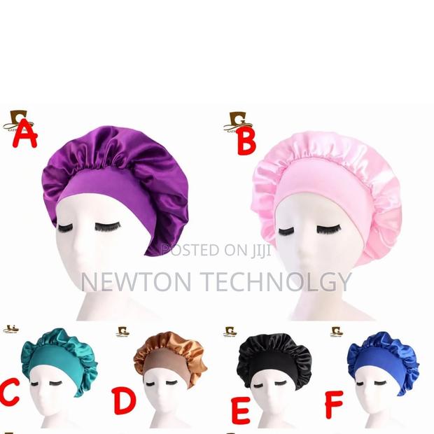 Sleeping Bonnets
Material Silk
Has an Elastic Band