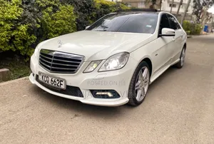Mercedes-Benz E250 2011 Pearl