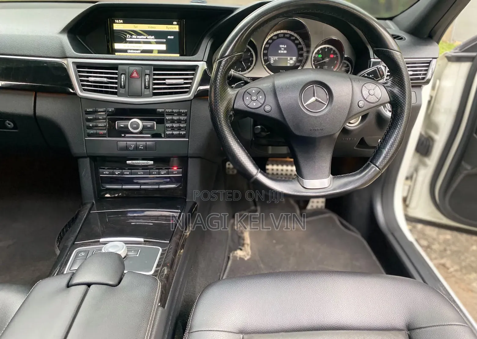 Mercedes-Benz E250 2011 Pearl