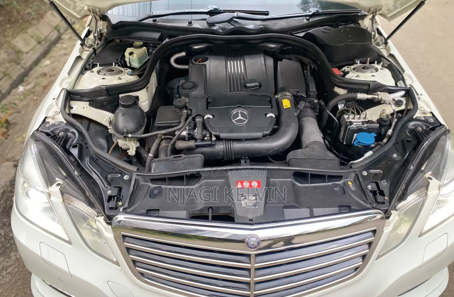Mercedes-Benz E250 2011 Pearl