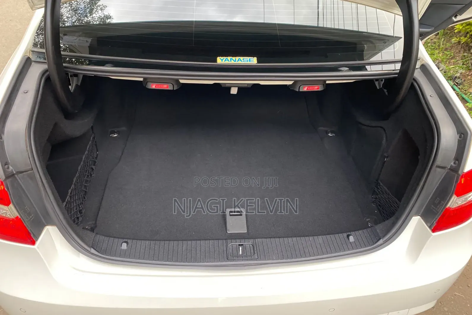 Mercedes-Benz E250 2011 Pearl