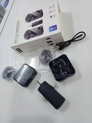 F11 Noise Cancelling Wireless Microphone for Clear Audio