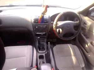 Nissan FB15 2001 Silver