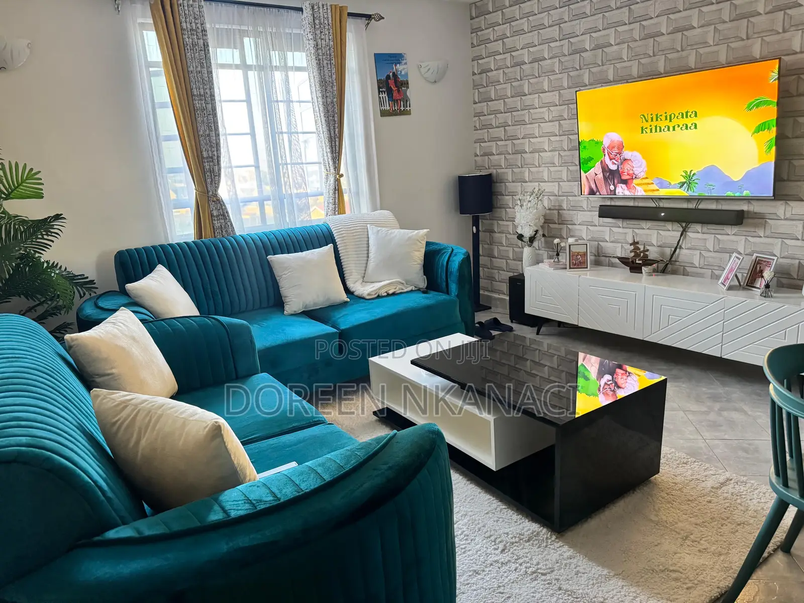 5 Seater Spring Couch