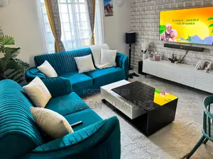 5 Seater Spring Couch