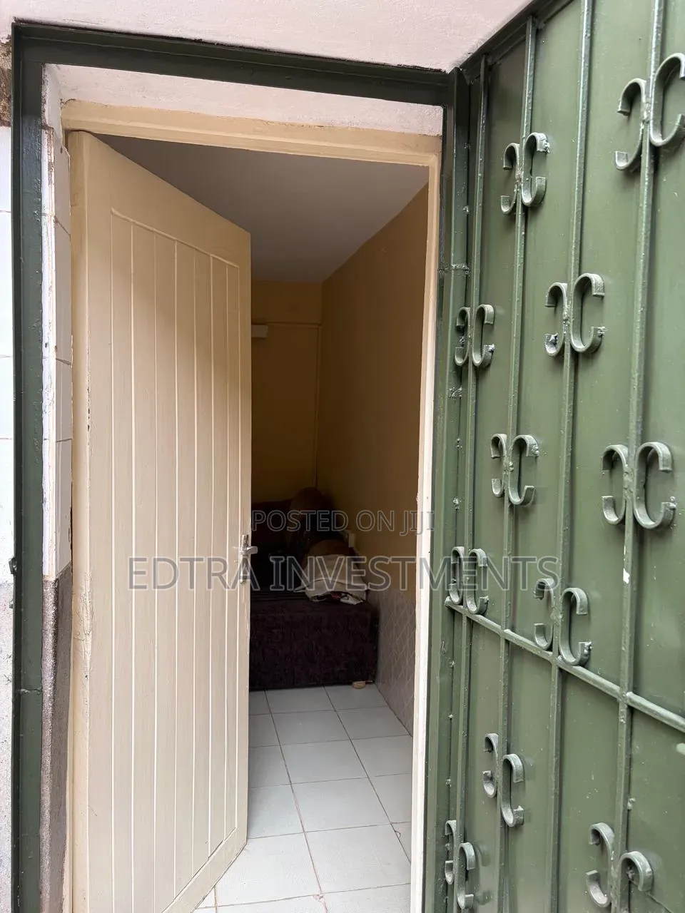 Studio Apartment in Lavington, Valley Arcade for rent