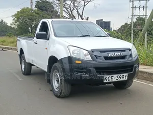 Isuzu D-MAX 2015 White