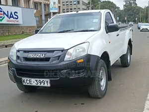 Isuzu D-MAX 2015 White