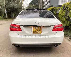 Mercedes-Benz E250 2011 Pearl