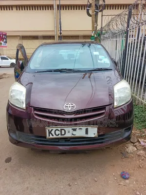 Toyota Passo Sette 2008 Maroon