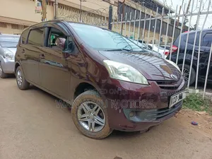 Toyota Passo Sette 2008 Maroon