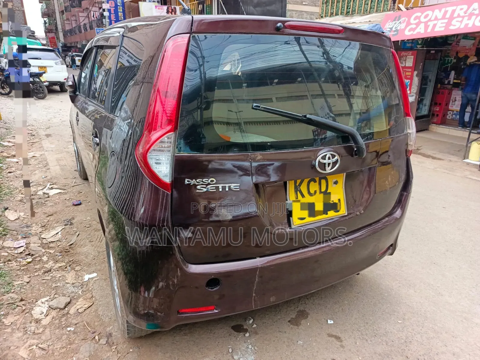 Toyota Passo Sette 2008 Maroon