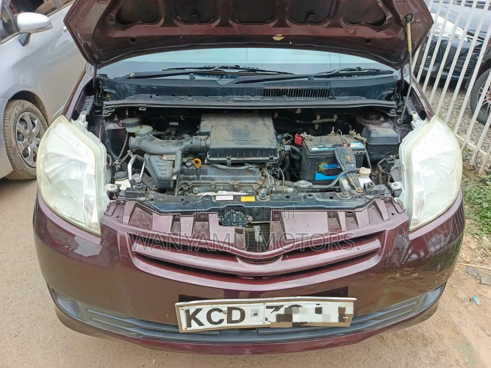 Toyota Passo Sette 2008 Maroon