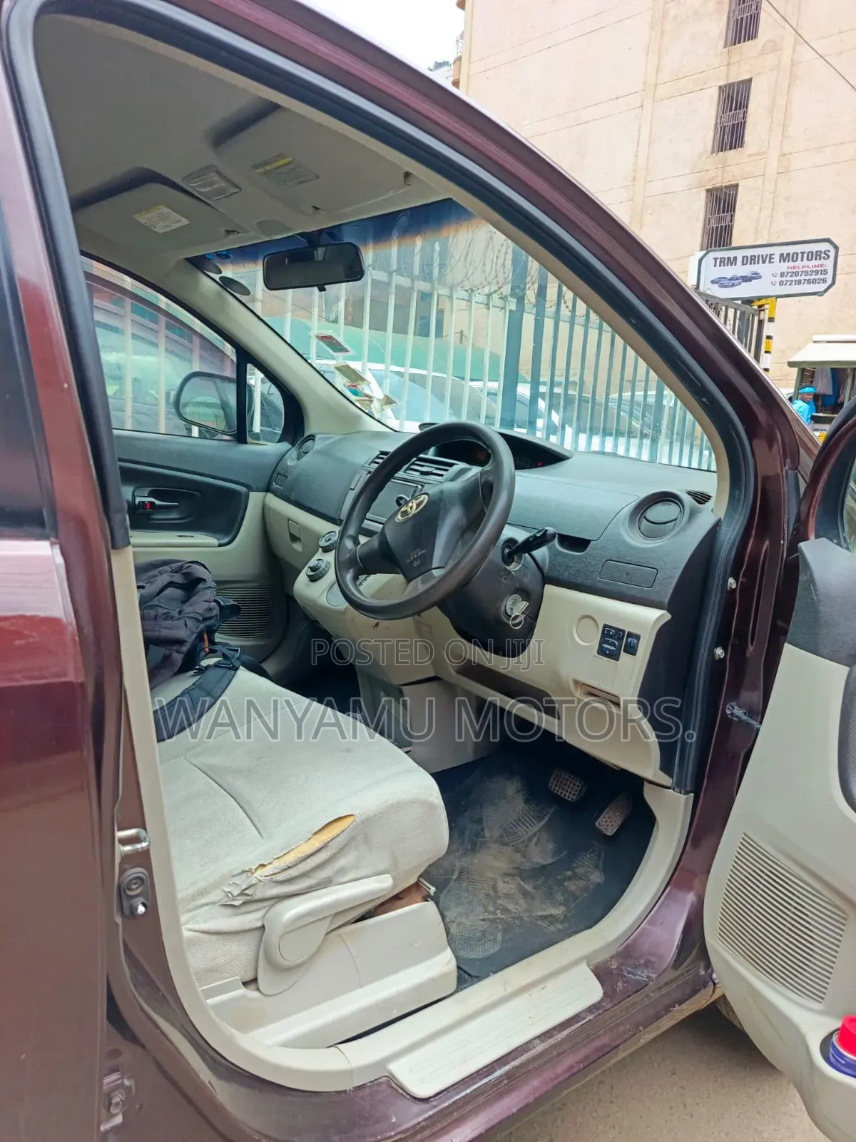 Toyota Passo Sette 2008 Maroon