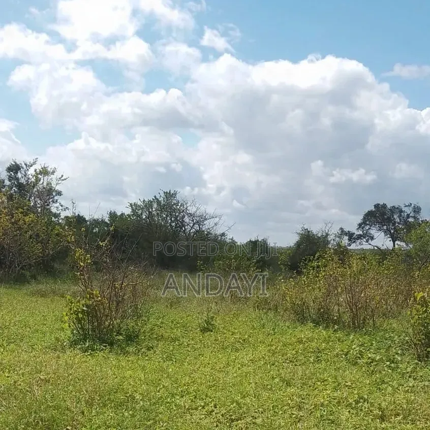 1000 Acre for Sale in Malindi, Adu