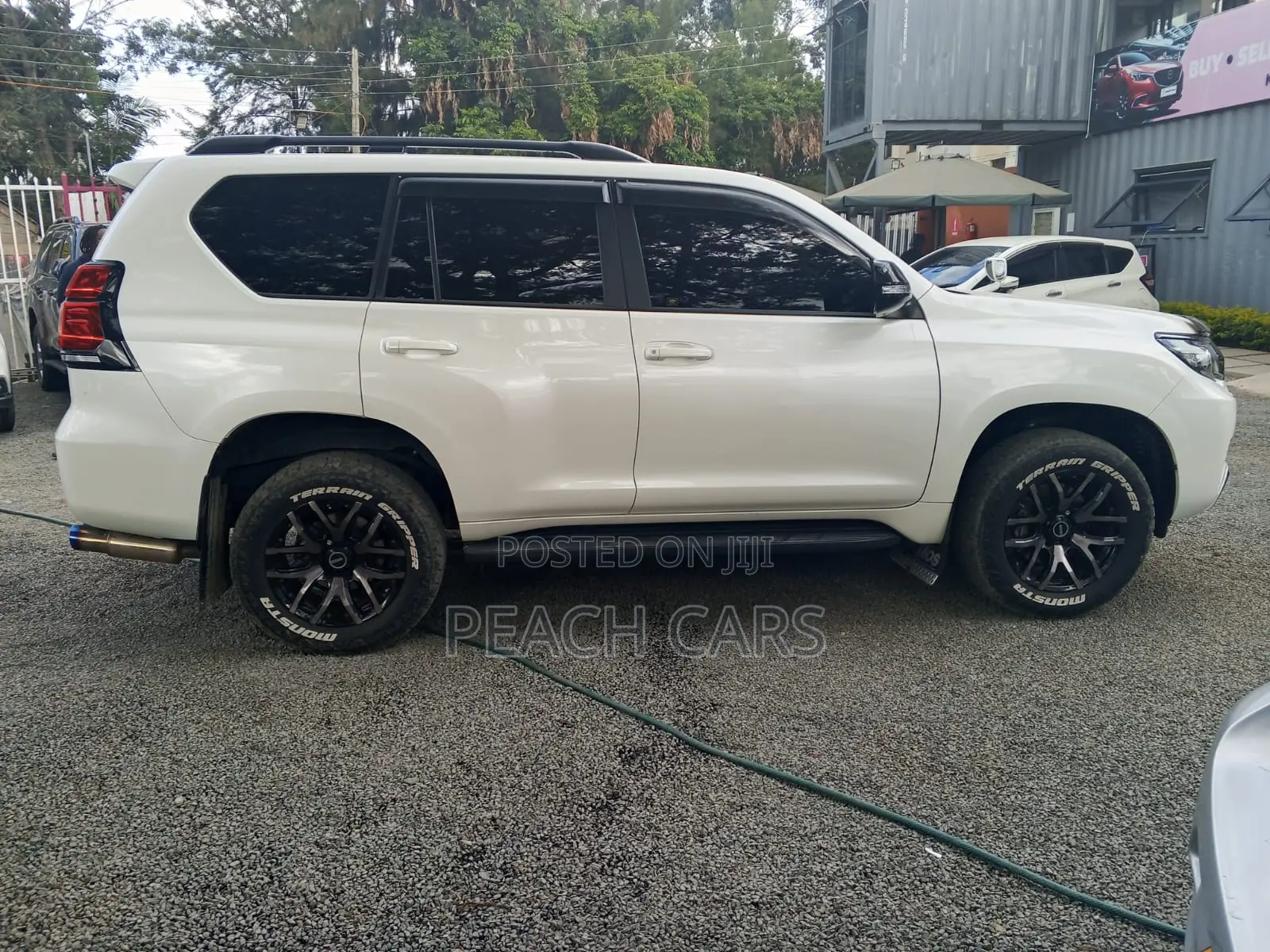 Toyota Land Cruiser Prado 2021 Pearl