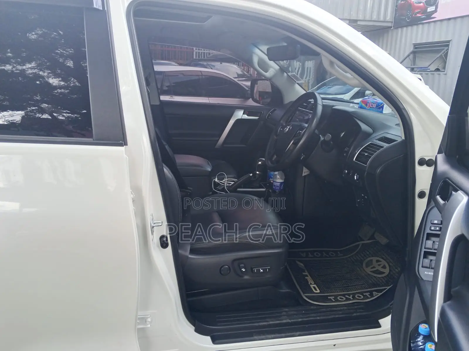 Toyota Land Cruiser Prado 2021 Pearl