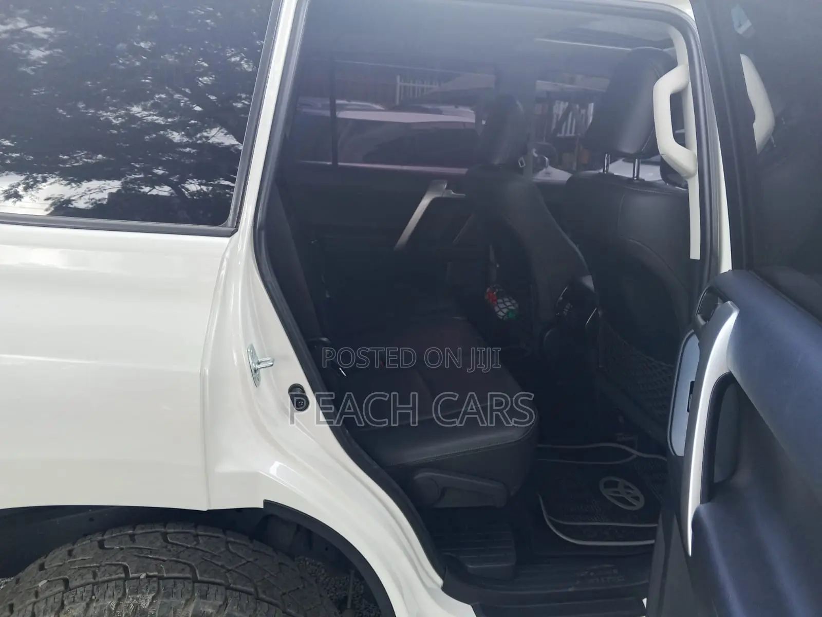 Toyota Land Cruiser Prado 2021 Pearl