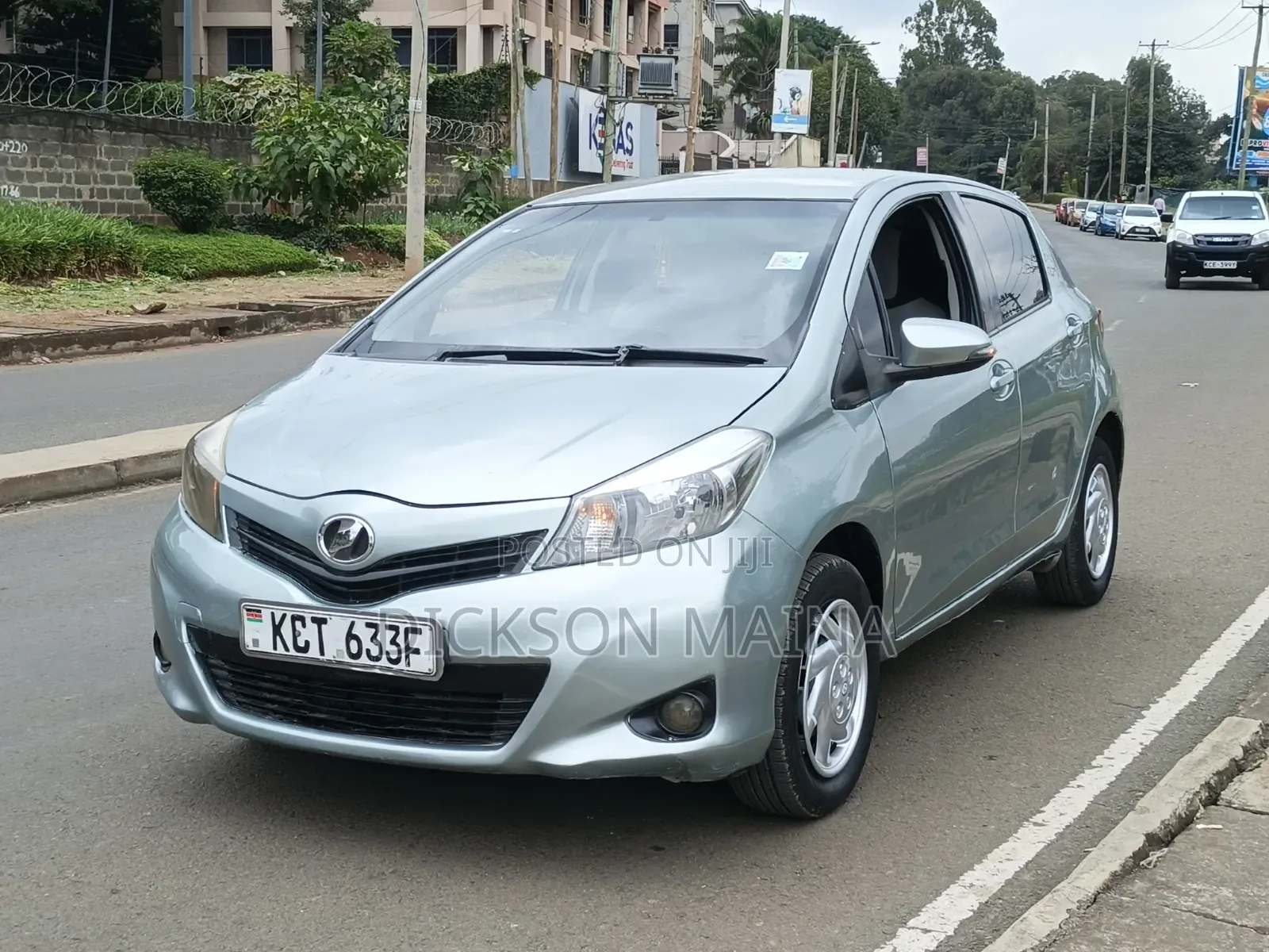 Toyota Vitz 2012 Green