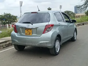 Toyota Vitz 2012 Green