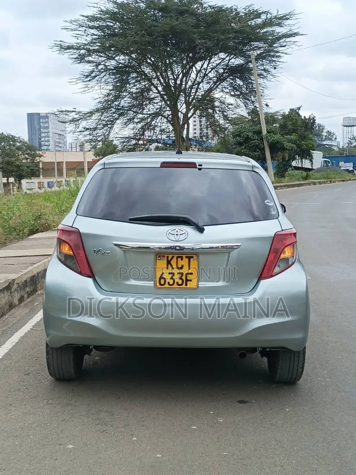 Toyota Vitz 2012 Green