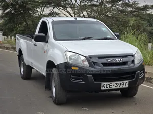 Isuzu D-MAX 2015 White